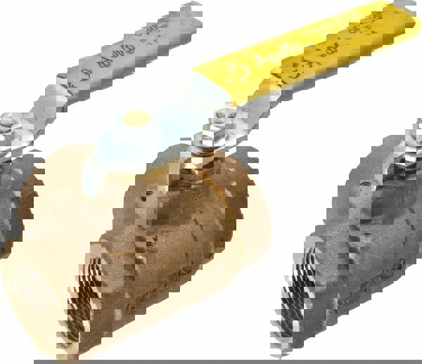 Standard Manual Ball Valve: 1-1/4